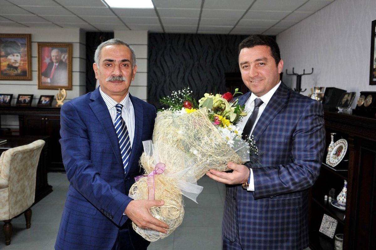 Bozüyük Vergi Dairesi Müdürü Kanar\'dan Başkan Bakıcı\'ya Ziyaret