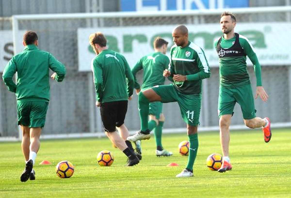 Bursaspor\'da, Gaziantepspor Hazırlığı Sürüyor
