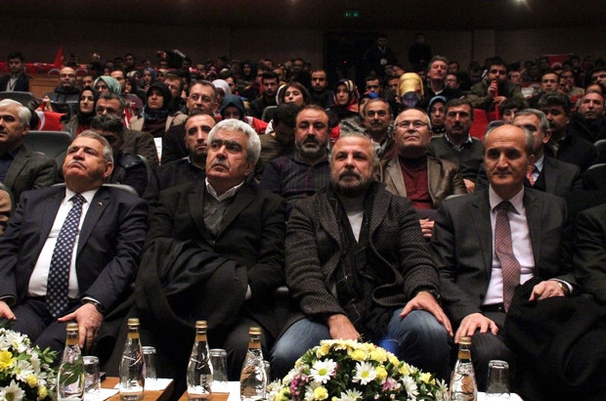 Darbenin Kayıp Saatleri" Konferansı