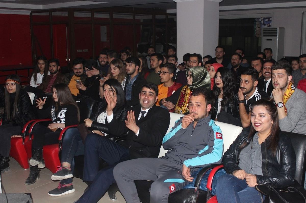 Derbiyi Kırşehir\'de Dostluk Kazandı