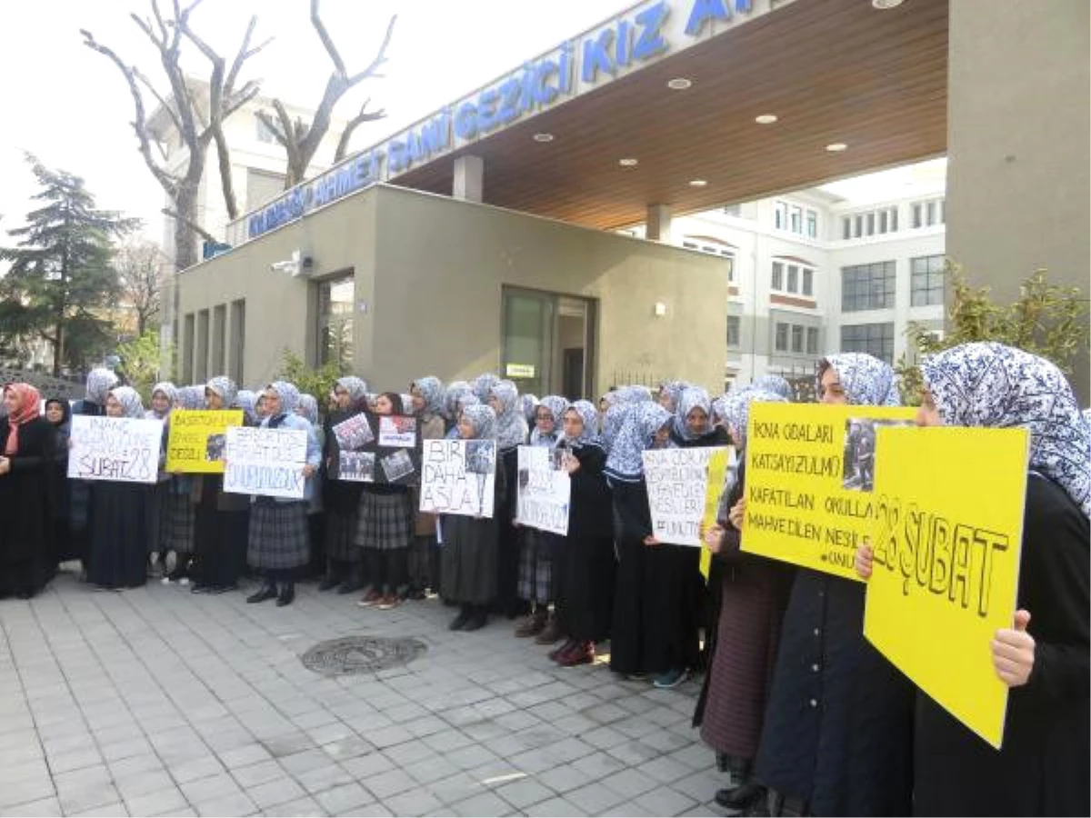 Dha İstanbul - Kız İmam Hatip Lisesi\'nde Ders Arası \'28 Şubat\' Protestosu