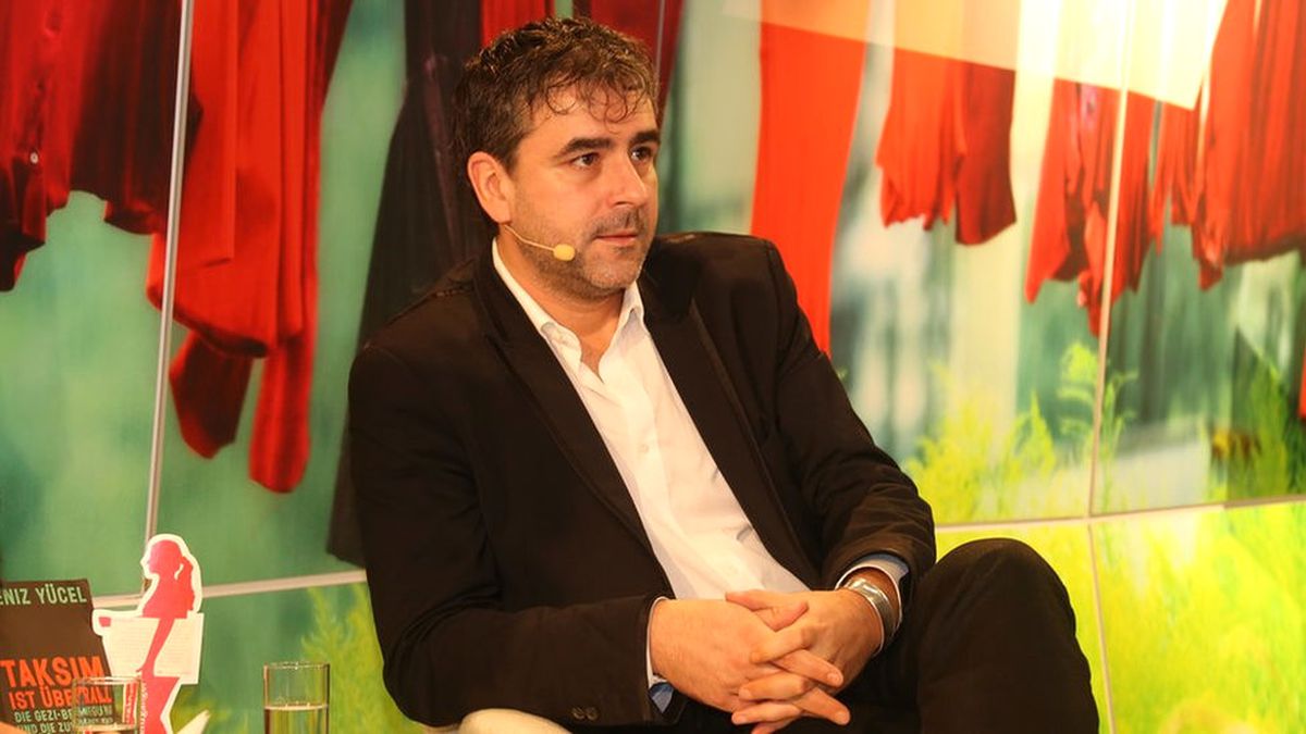 Die Welt\'in Türkiye Muhabiri Deniz Yücel Tutuklandı