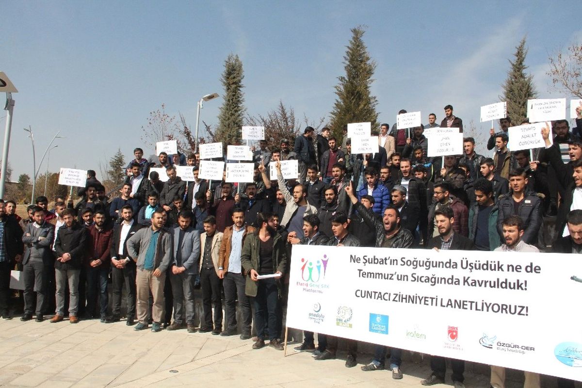 Elazığ\'da 28 Şubat Darbesi Kınandı