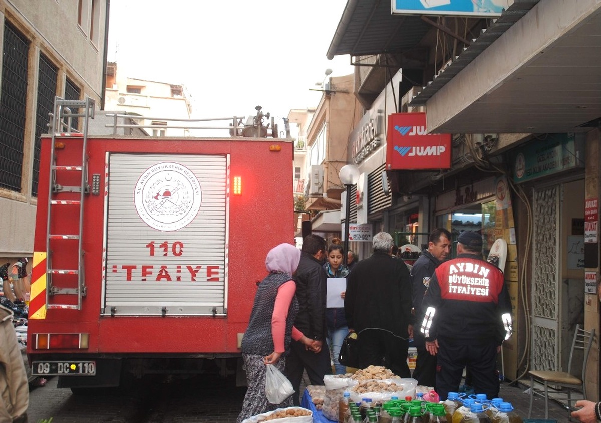 Etüt Merkezinde Çıkan Yangında Korku Dolu Anlar Yaşandı