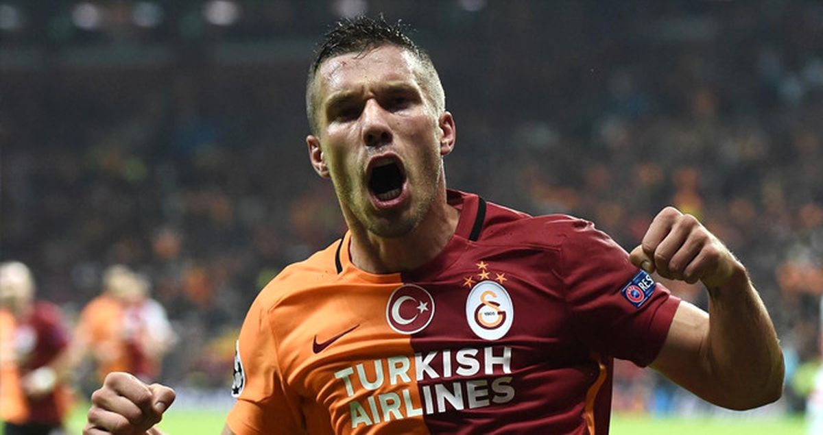 Galatasaray\'da Podolski Japonya Yolcusu