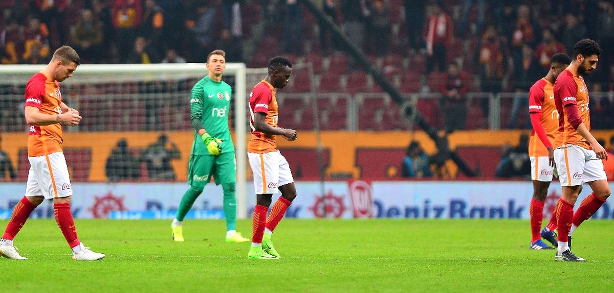 Galatasaray Şubatta Buz Tuttu