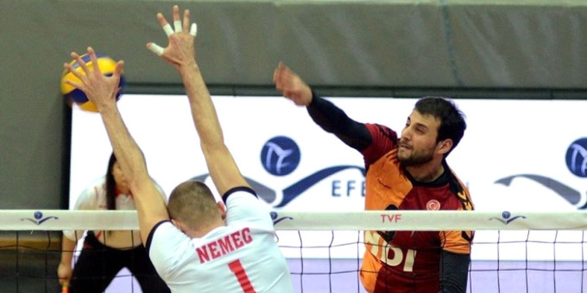 Galatasaray Yarı Final Peşinde