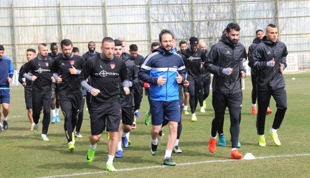 Gaziantepspor Bursaspor\'a 3 Puan İçin Hazırlanıyor