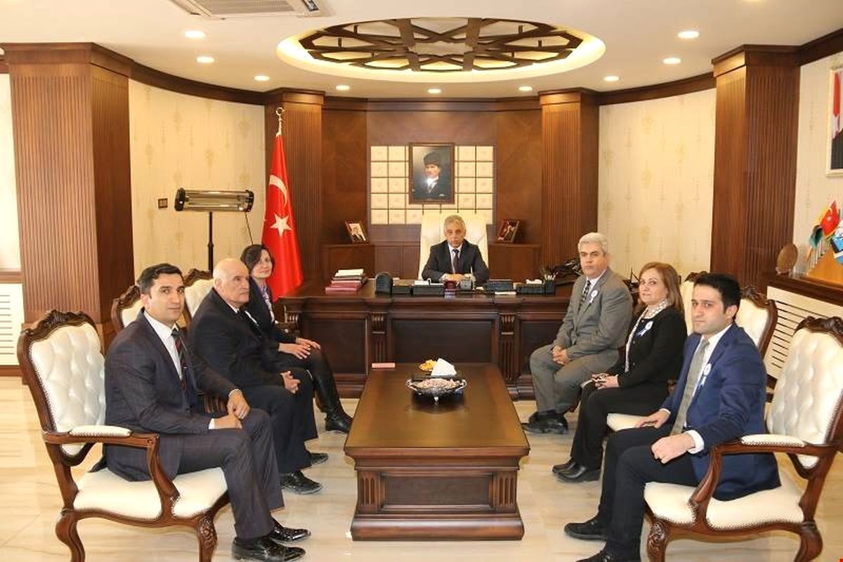 Hakkari\'de "Vergi Haftası" Kutlamaları