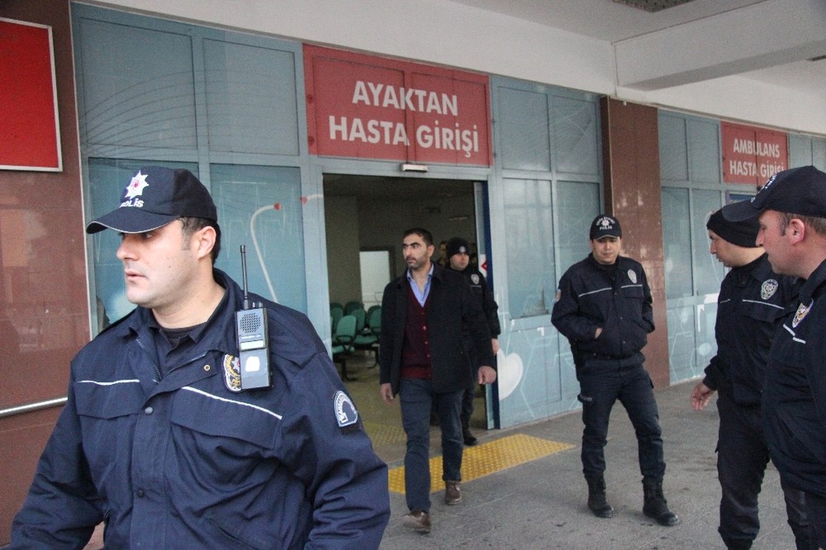 Kahramanmaraş\'ta Fetö/pdy Şüphelisi 13 Öğretmen Adliyeye Sevk Edildi