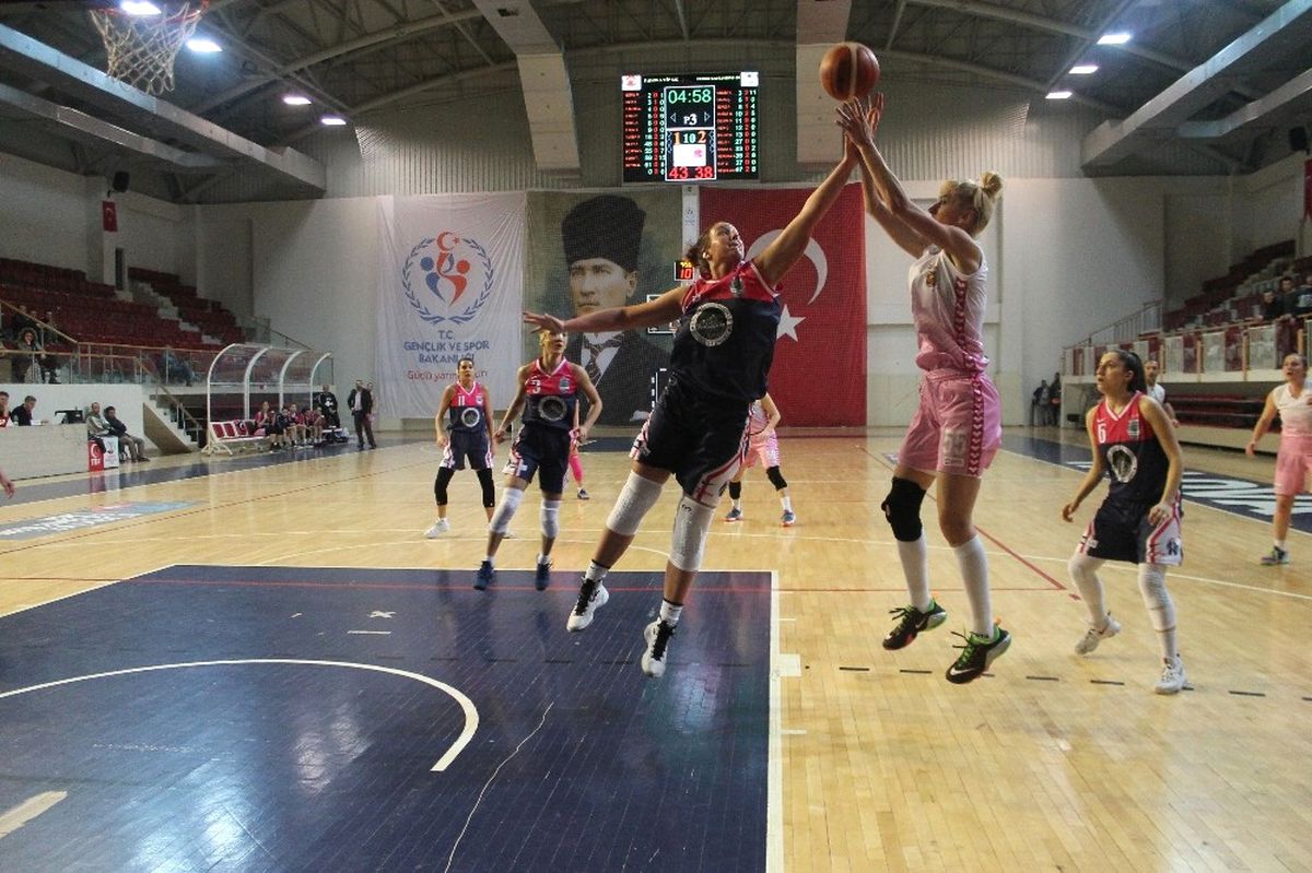 Kastamonu Yalova\'da Rövanşı Aldı