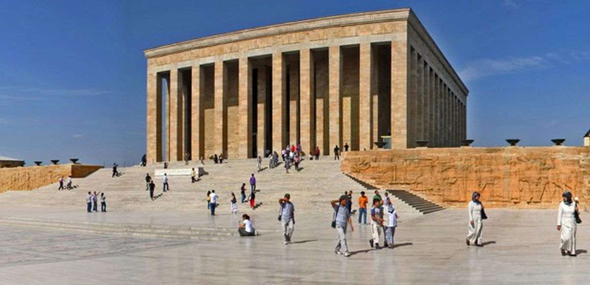 Kemerli Kadınlar Anıtkabir\'e Gidecek