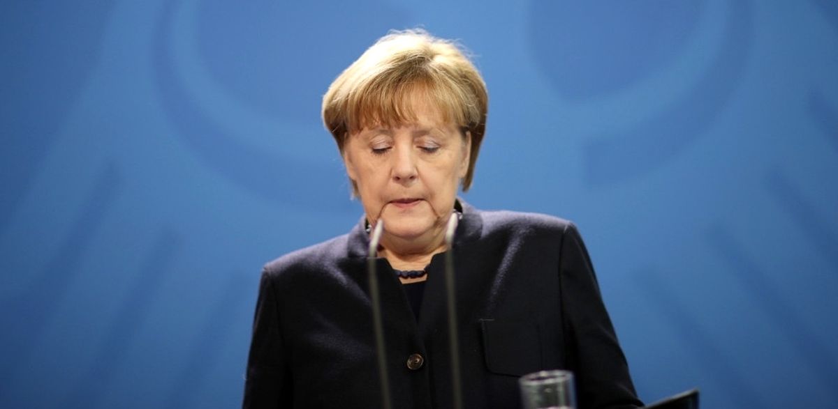 Merkel Şokta !