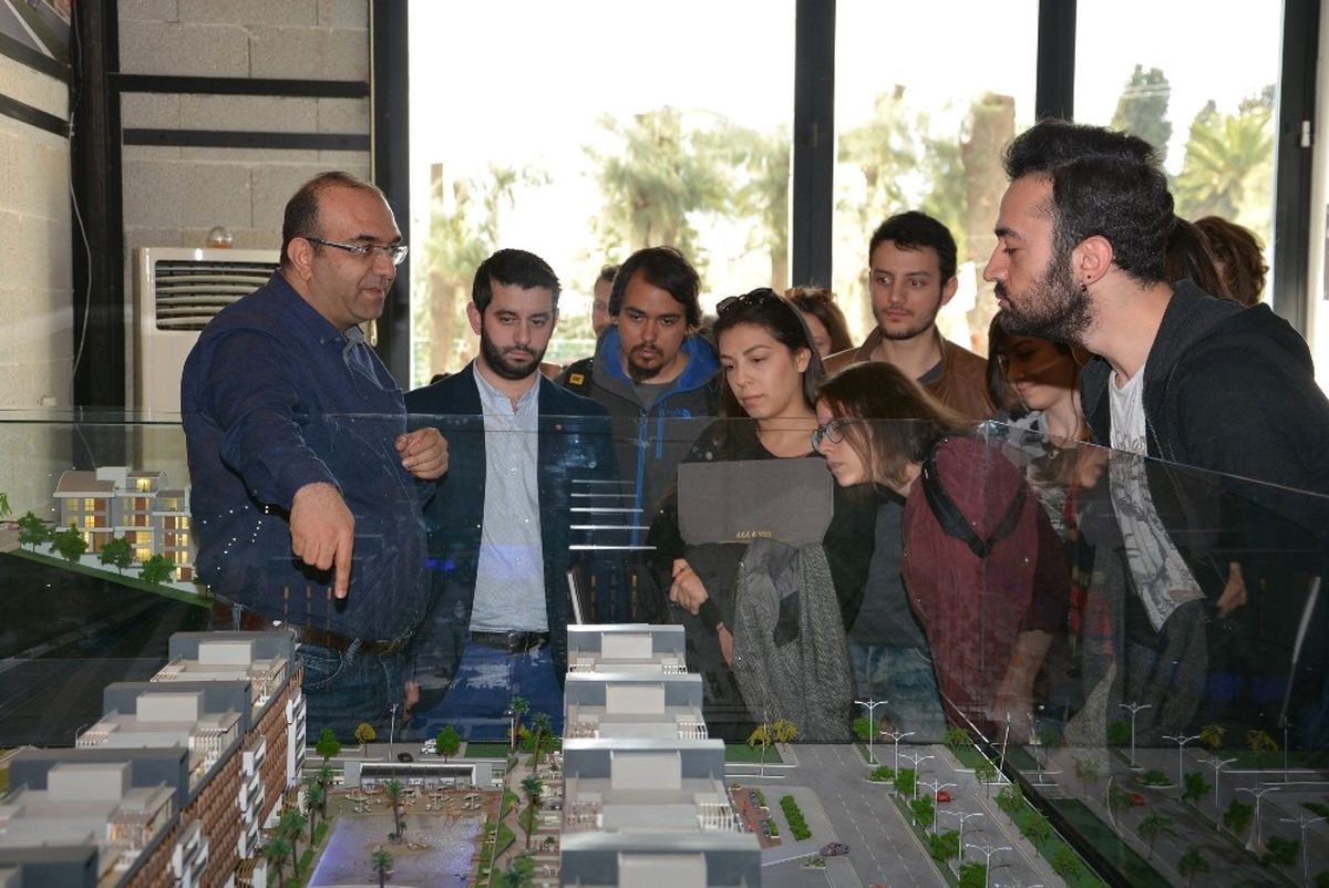Op. Dr. Kenan Kalı\'dan Gençlere Girişimcilik Tüyoları