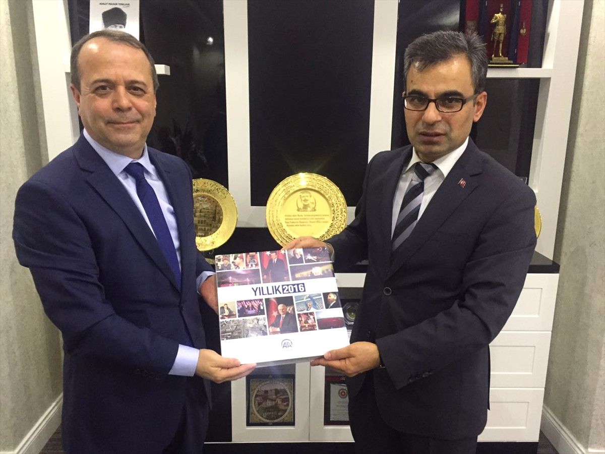 Sakarya Cumhuriyet Başsavcısı Özel\'e Aa 2016 Yıllığı