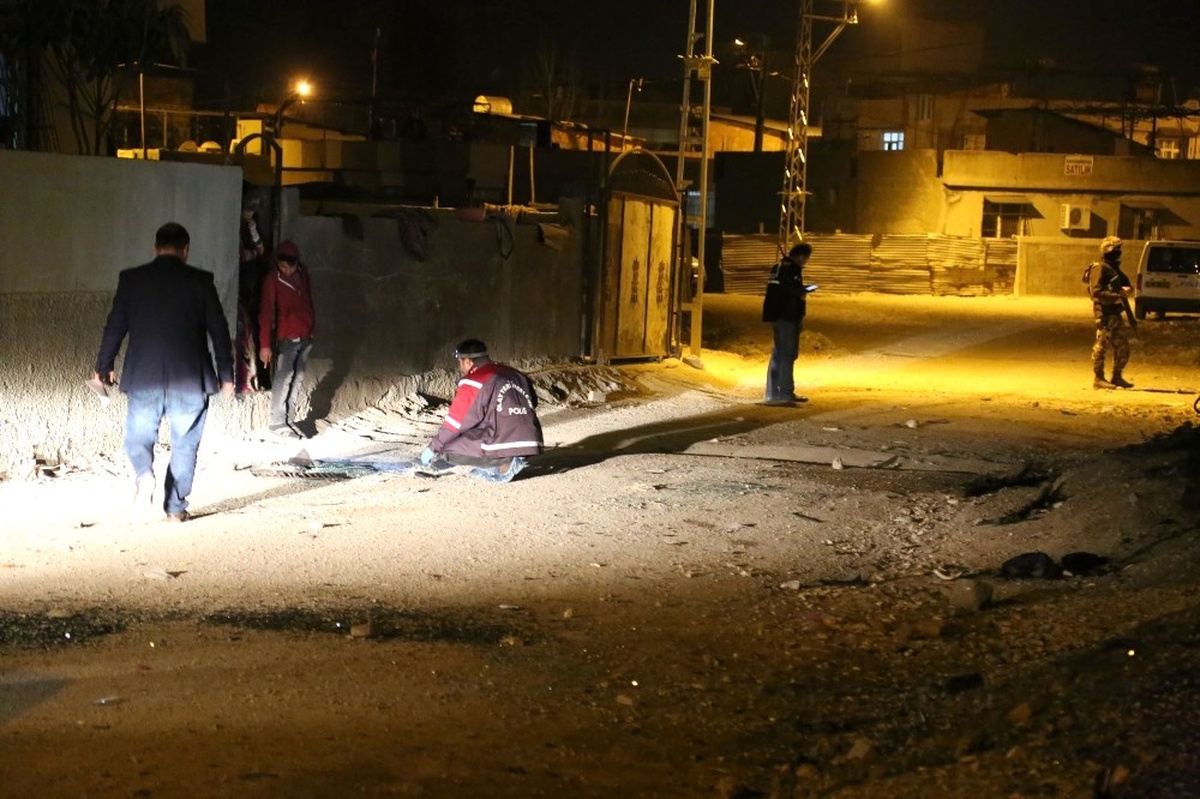 Suriyeli ile Mahalle Sakinleri Arasında Kavga Çıktı: 3 Yaralı
