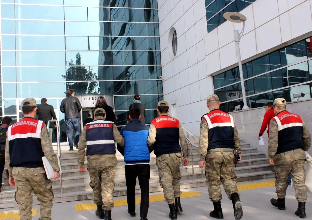 Tütün Hırsızı Tutuklandı