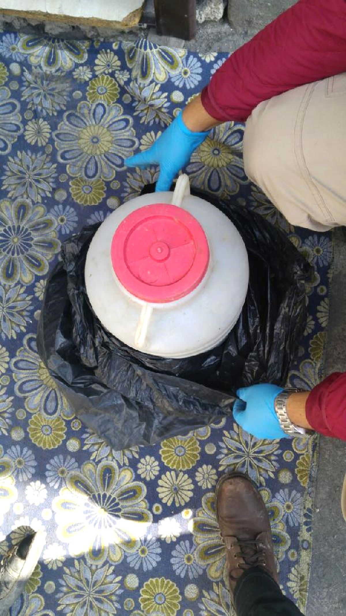 Van\'da 33 Kilo 360 Gram Kubar Esrar Ele Geçirildi