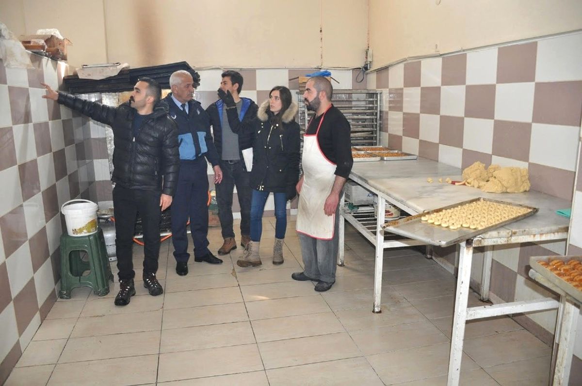 Yüksekova\'da İmalathaneler ve Toptancılar Denetlendi