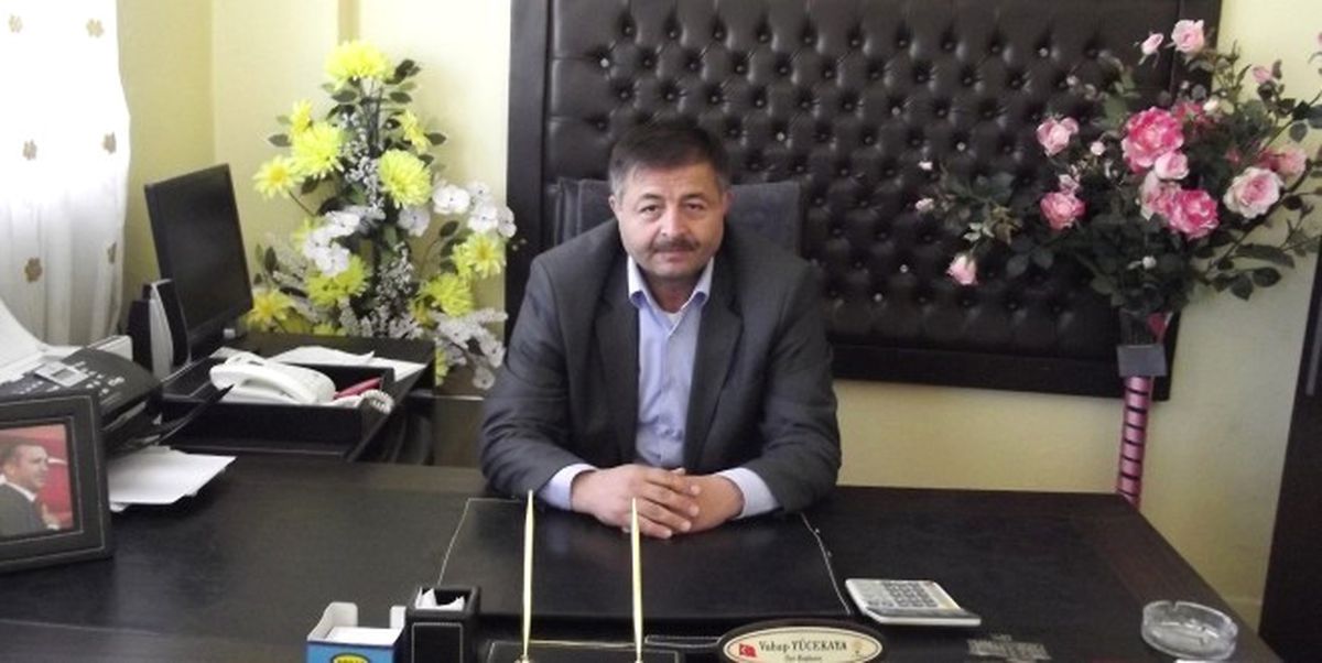 AK Parti\'li Meclis Üyesi İhraç Edildi
