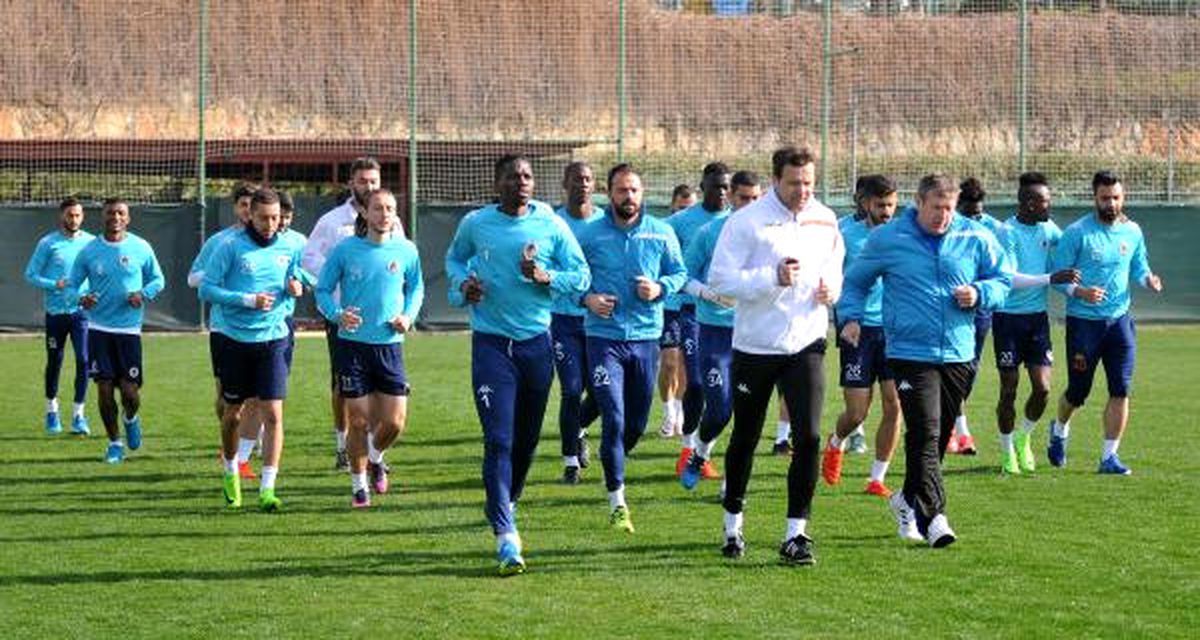 Aytemiz Alanyaspor, Medipol Başakşehir Hazırlıklarını Sürdürdü