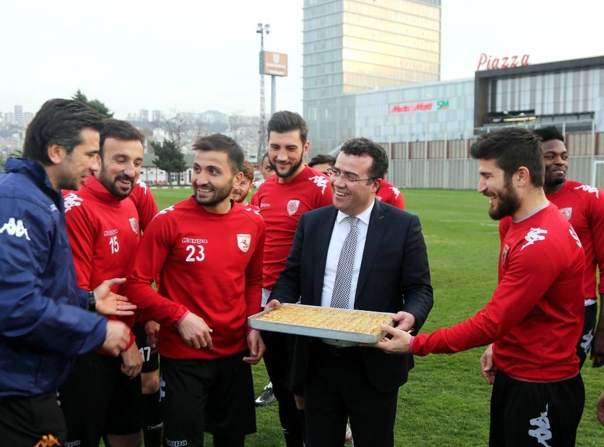 Başkan Taşçı\'dan Samsunspor\'a Baklava Dopingi