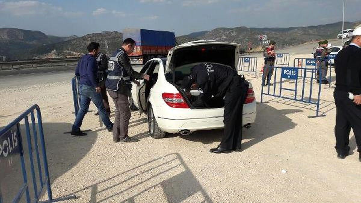 Bilecik\'te Polis ve Jandarmanın Ortak Yol Uygulaması