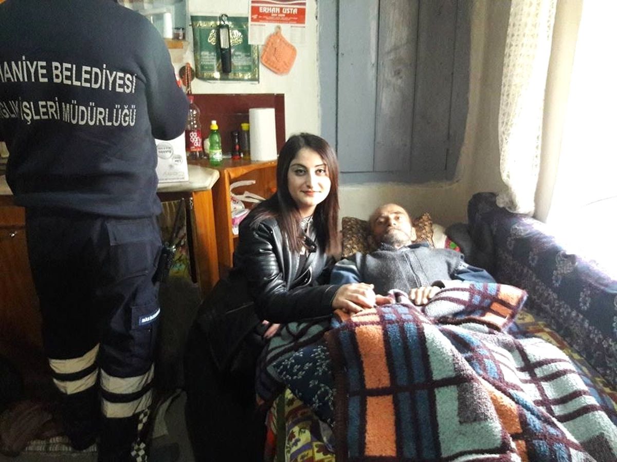 Burhaniye\'de Gönüllü Torunlar İş Başında