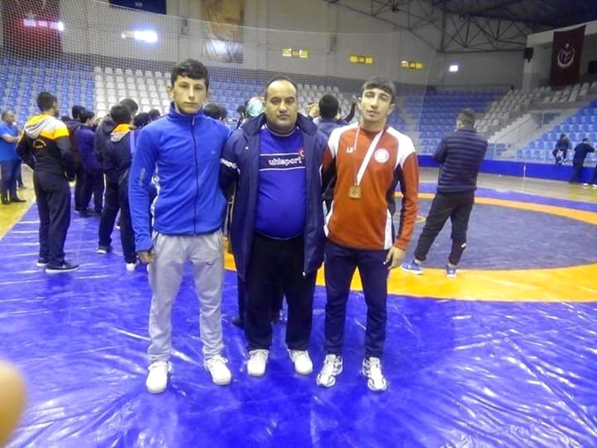 Çankırı\'lı Güreşçileri Türkiye Şampiyonasında Mücadele Edecek
