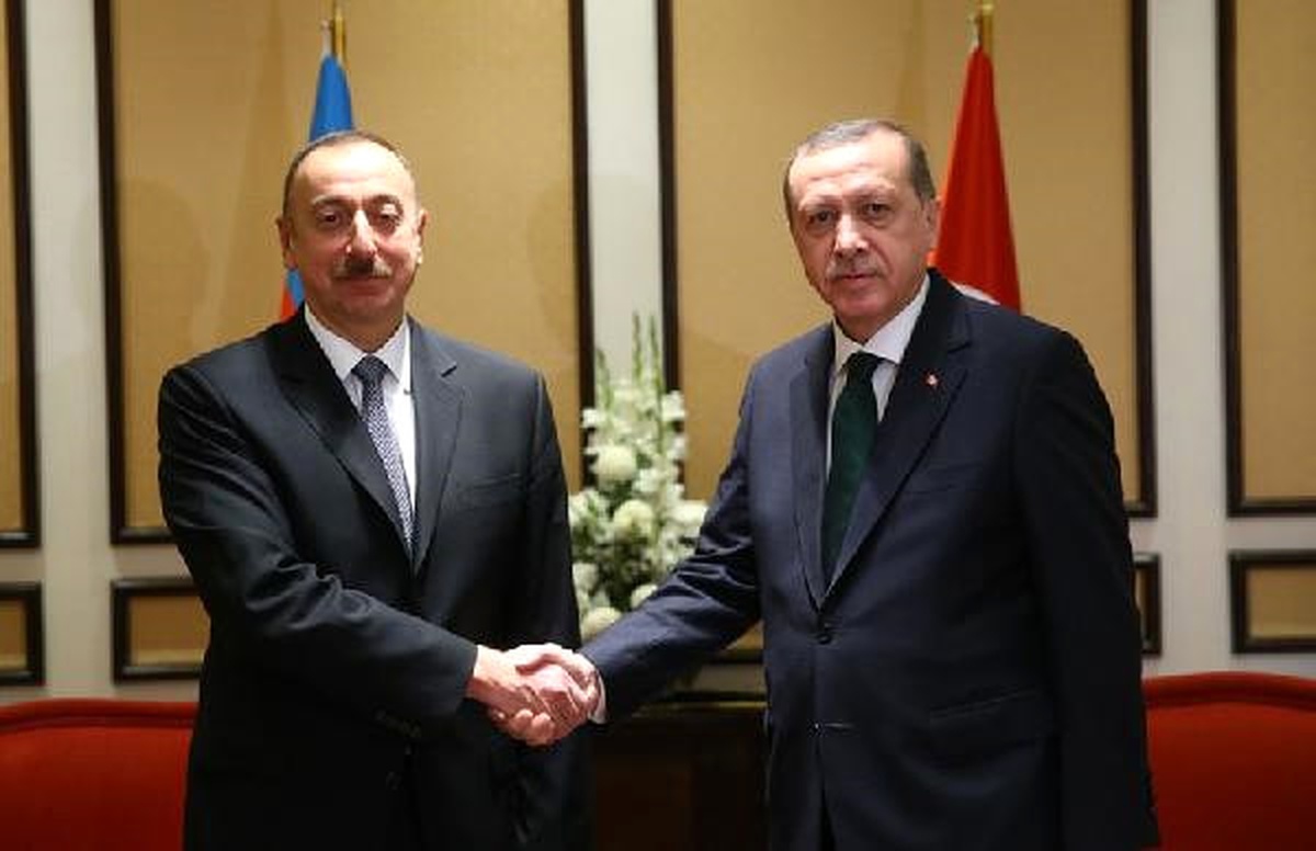 Cumhurbaşkanı Erdoğan, Azerbaycan Cumhurbaşkanı Aliyev ile Görüştü