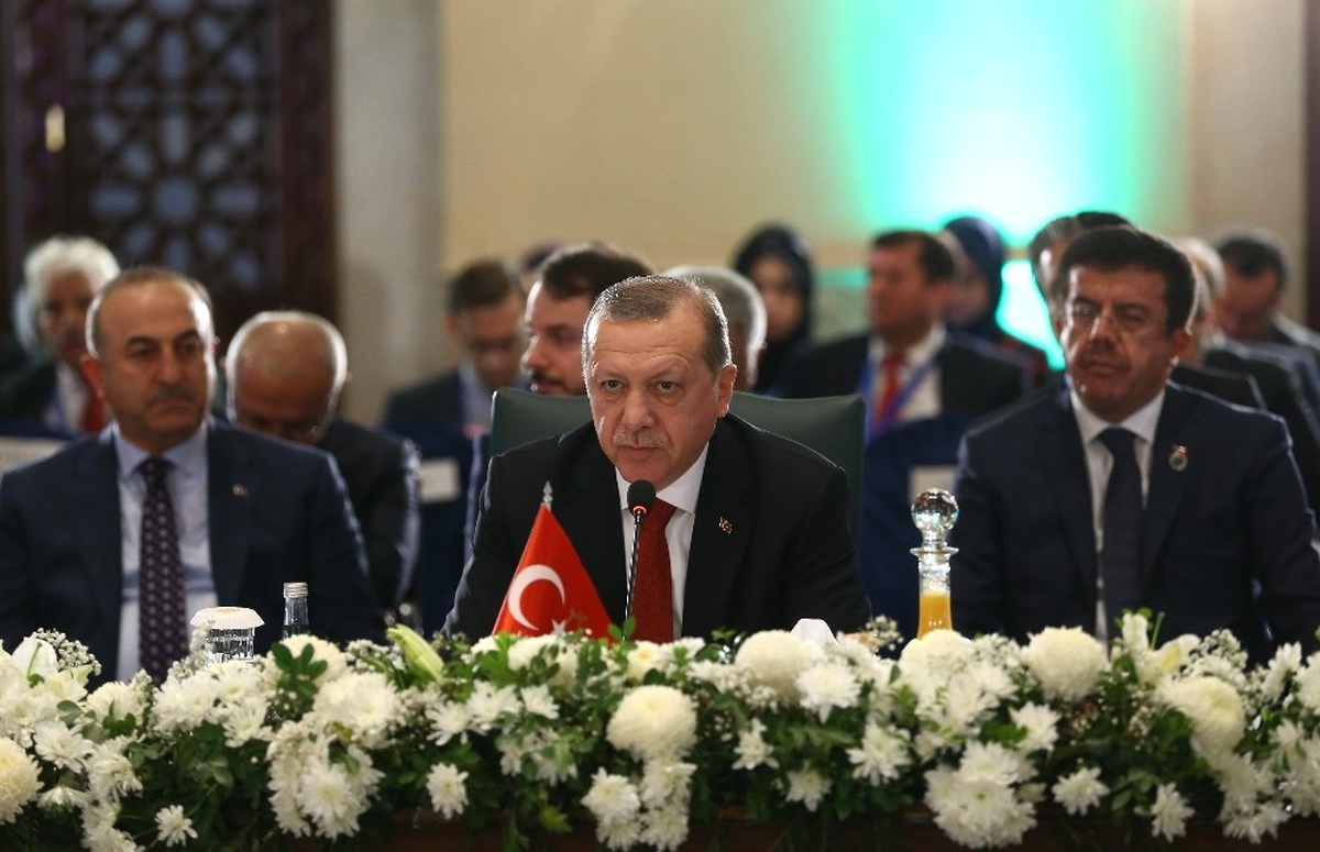 Cumhurbaşkanı Erdoğan: "Bölge İçi Ticareti Arttıracak Adımları Atmamız Şarttır"