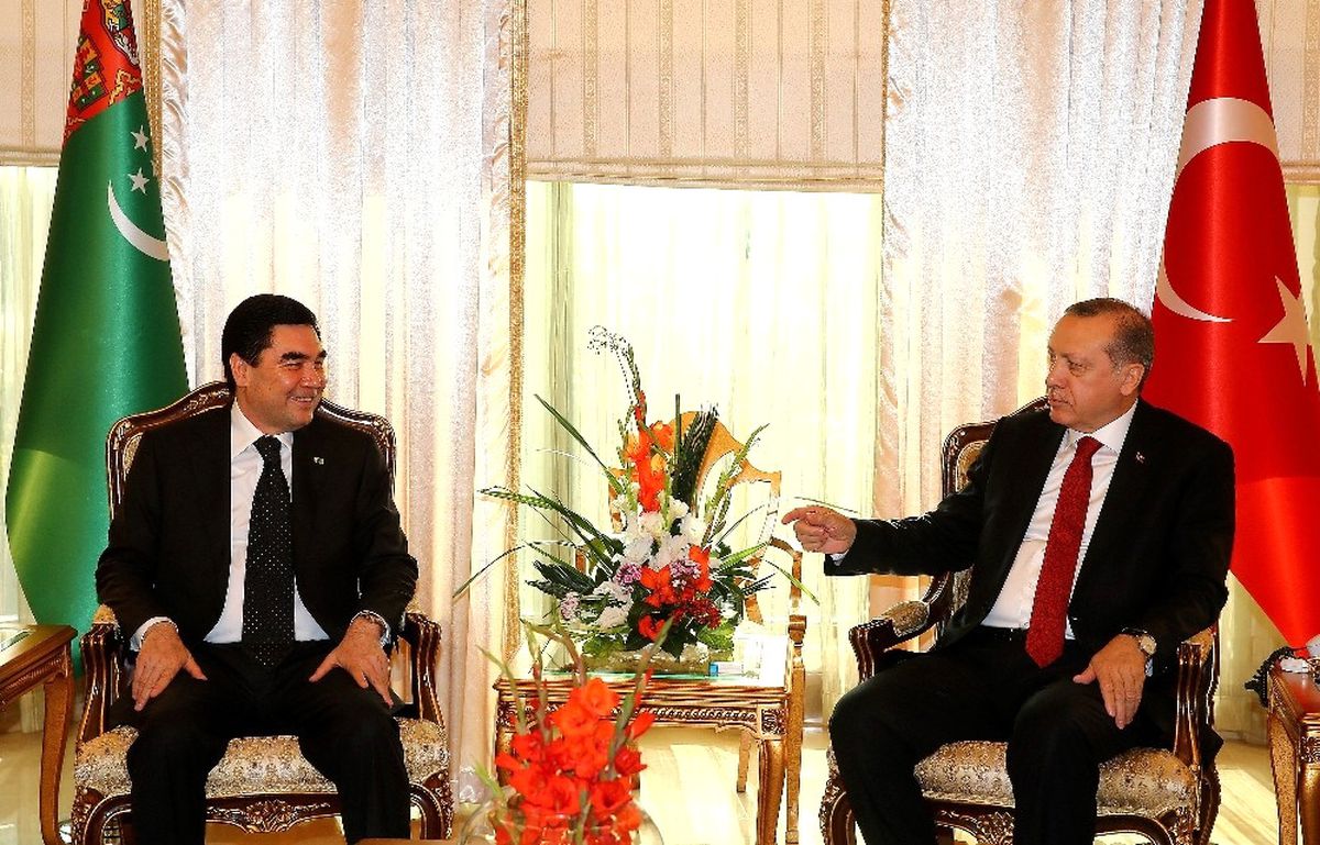 Cumhurbaşkanı Erdoğan, İslamabad\'da Türkmen Mevkidaşıyla Görüştü