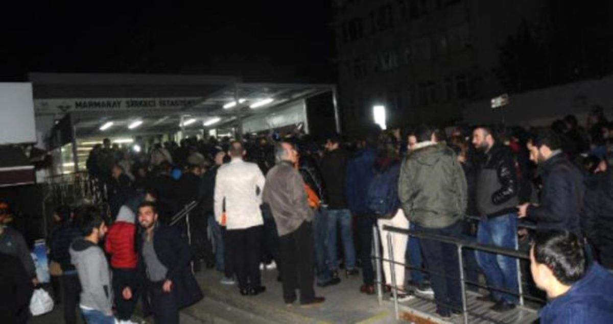 Dha İstanbul- Marmaray\'da Bugün de Yoğunluk Yaşanıyor