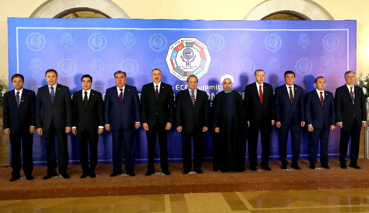 Erdoğan, İslamabad\'da Aile Fotoğrafında Yer Aldı