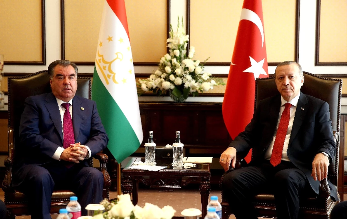 Erdoğan Tacik Mevkidaşıyla Görüştü