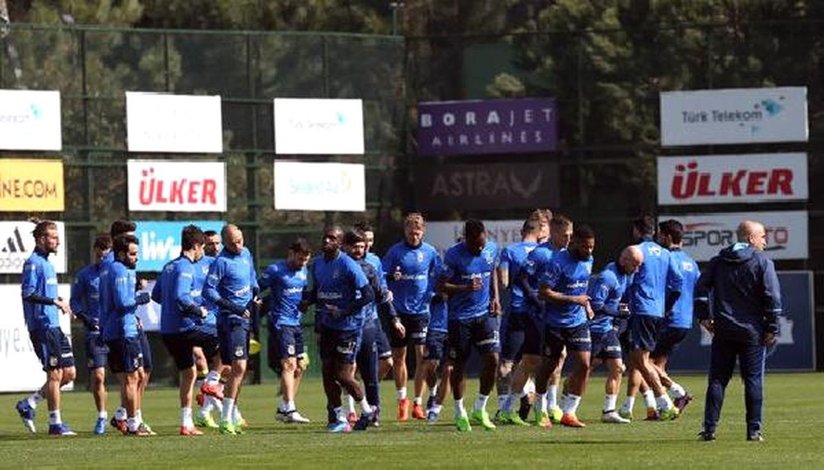 Fenerbahçe, Kayseri\'ye Tam Kadro Gitti