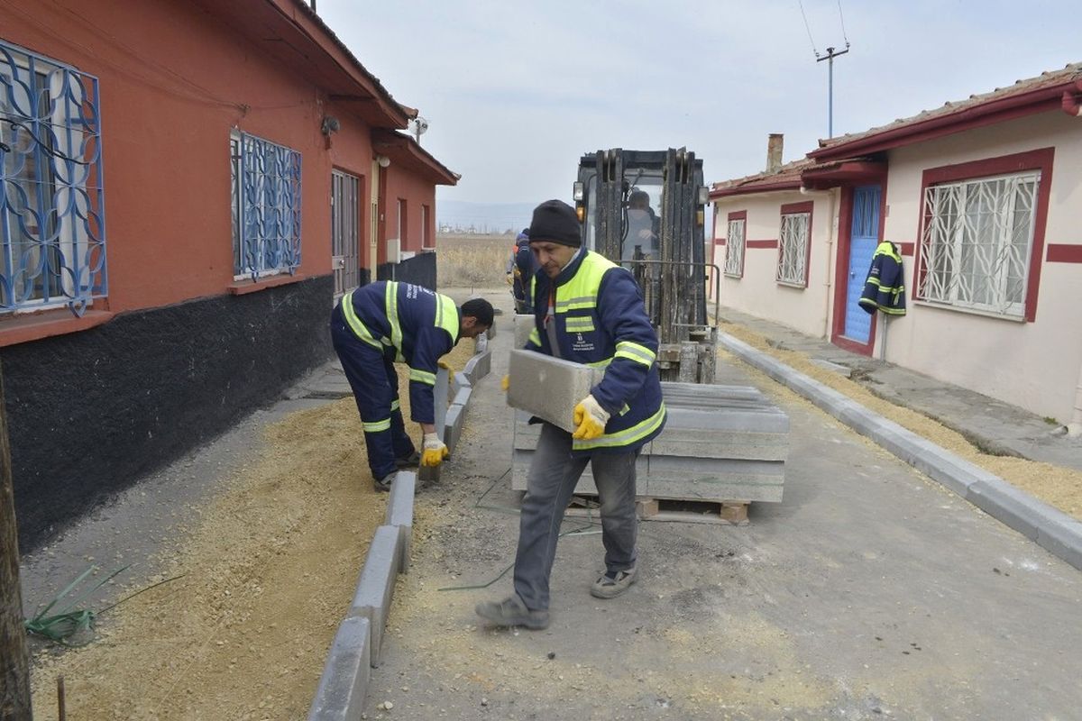 Fevzi Çakmak Mahalesi\'nde Yol Çalışması