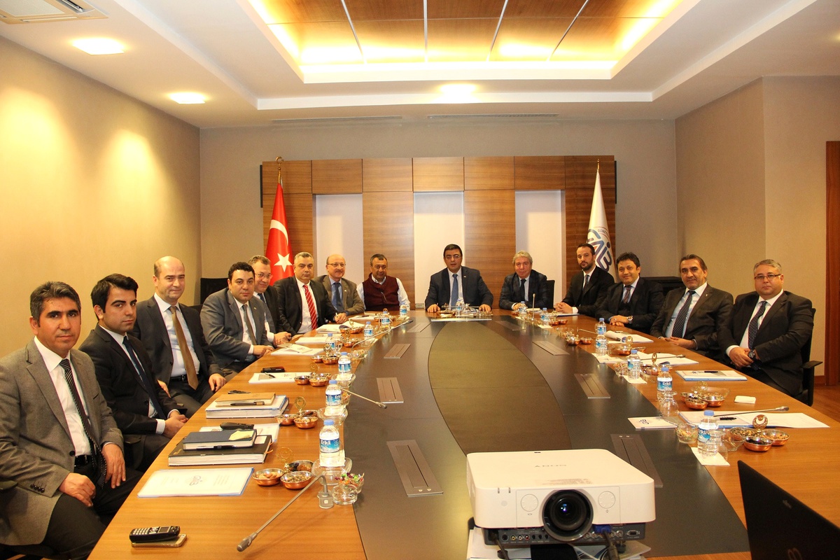 Güneydoğu\'nun tekstil ve hammaddeleri ihracatı arttı