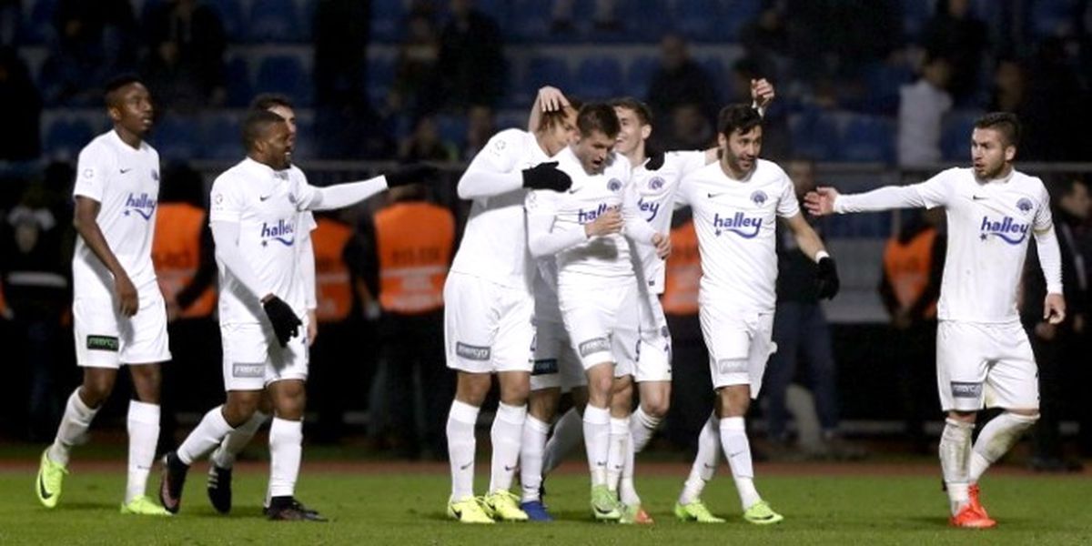 Kasımpaşa Yarı Final Kapısını Araladı