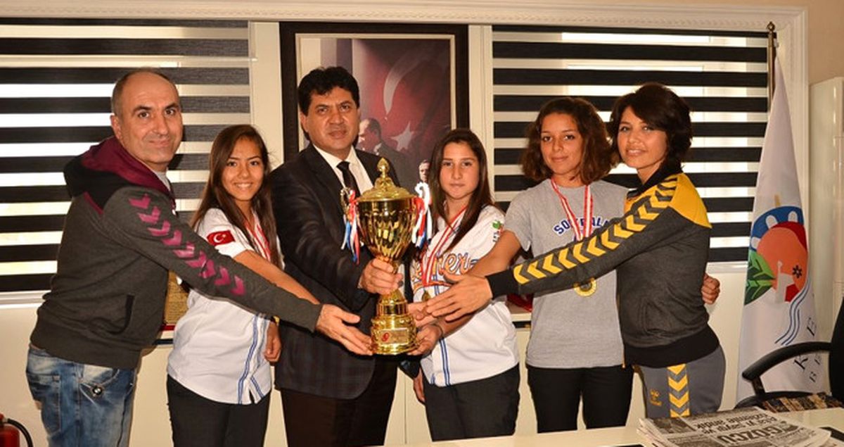Kemer Sarp Kulübü Başkanı, 2020 Tokyo Olimpiyatları\'na Gitmek İstiyor