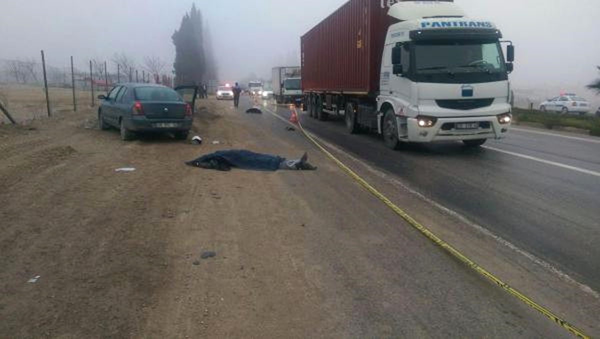 Otomobilin Çarptığı Motosiklet Sürücüsü Öldü