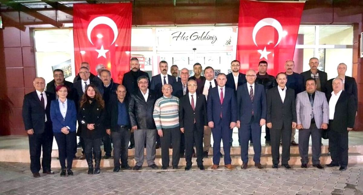 Salihli MHP\'de İstişare Toplantısı