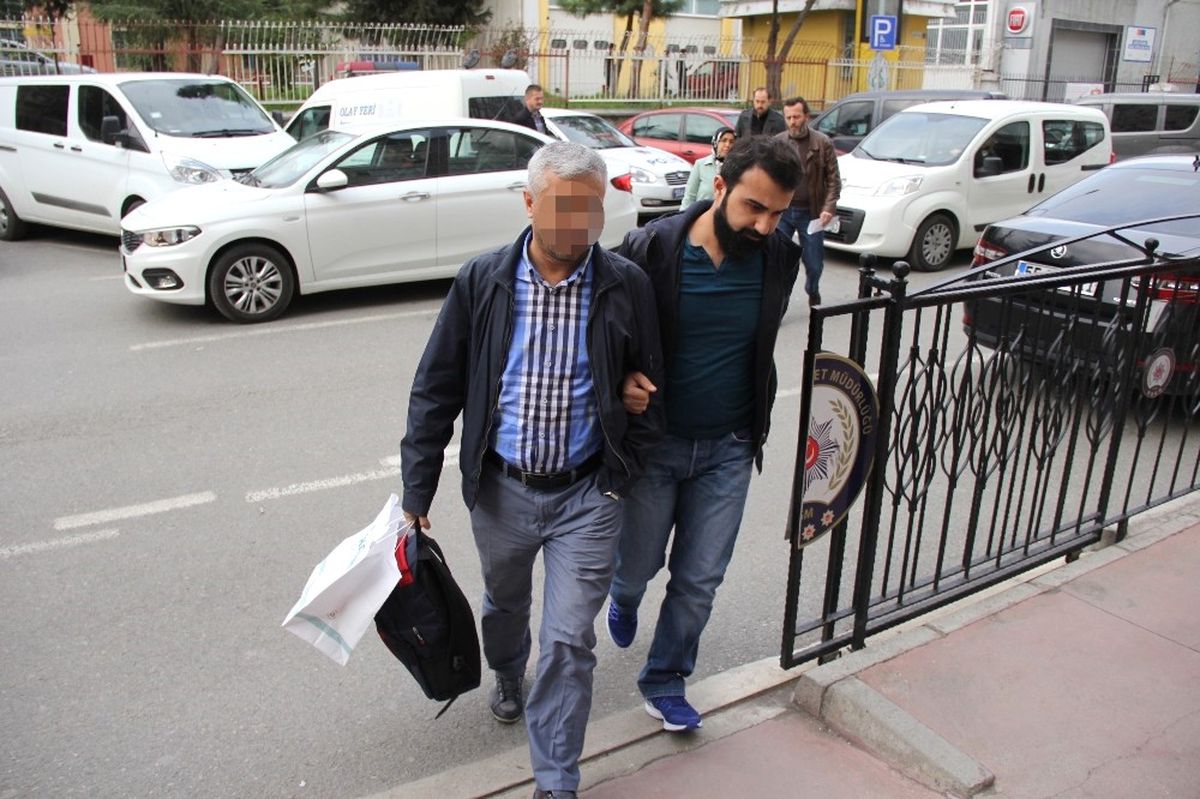 Samsun\'da Bylock Operasyonu: 4\'ü Öğretmen 5 Gözaltı