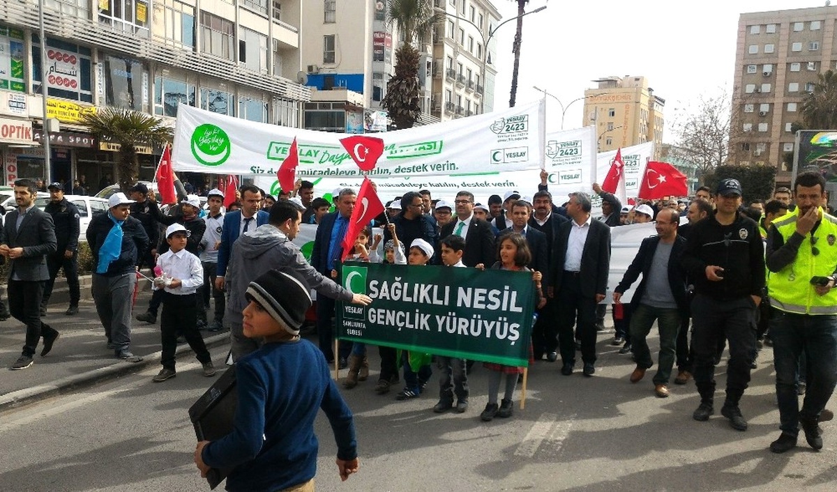 Yeşilay Haftası Etkinlikleri Sürüyor