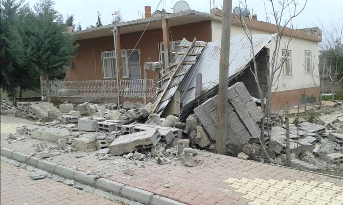 Adıyaman\'daki Deprem