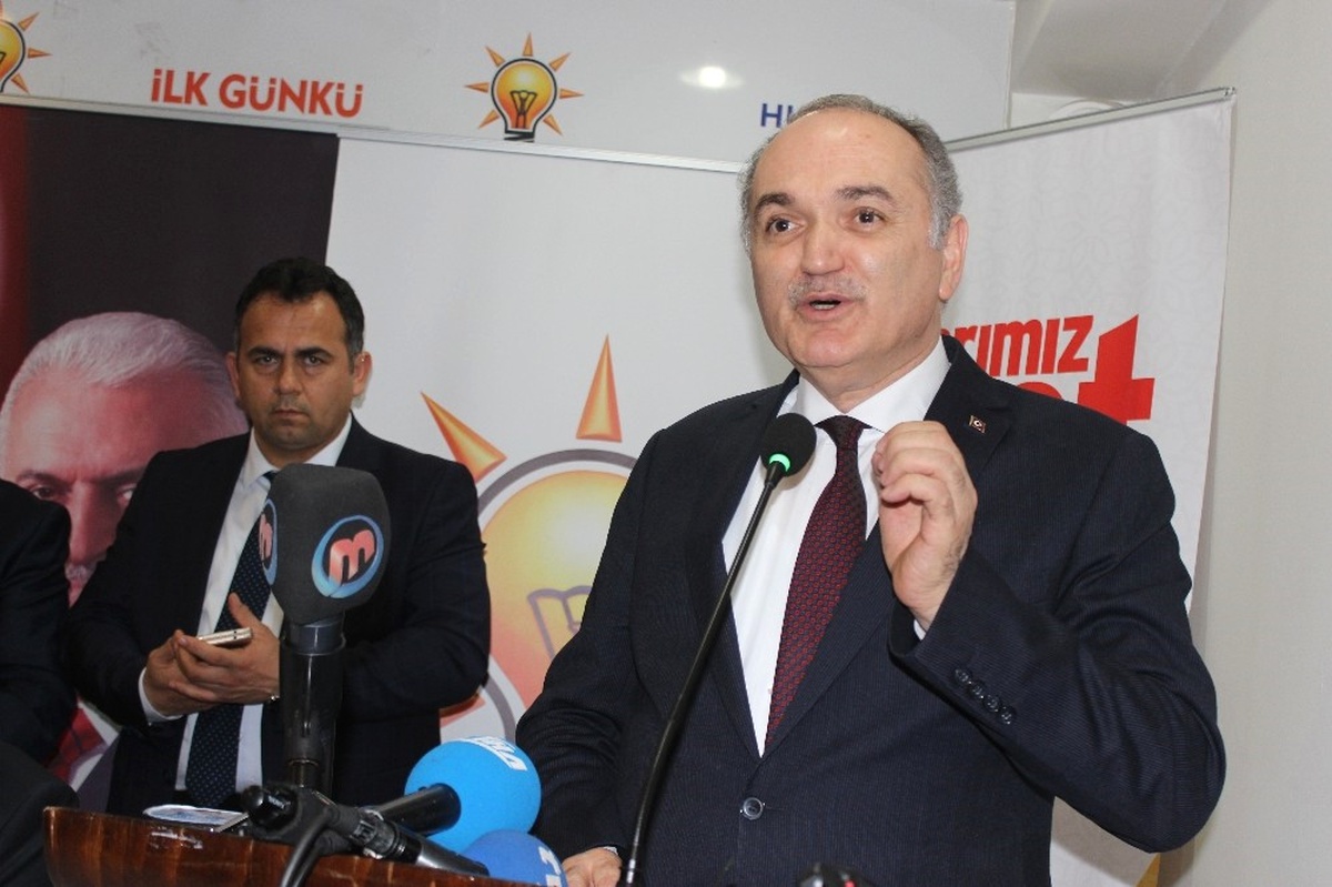 Bakan Özlü, "16 Nisan\'da Milletimiz Gerekeni Yapacak"