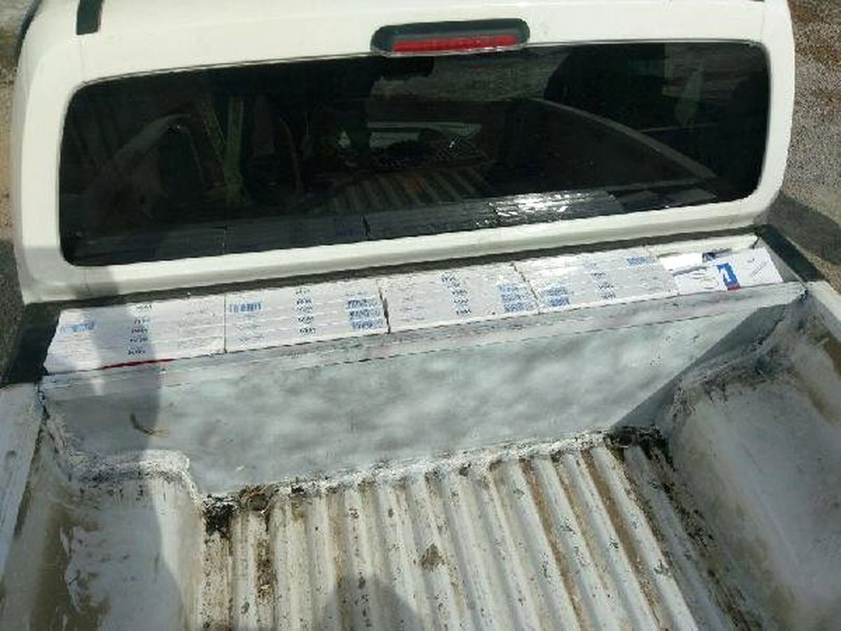 Başkale\'de 2 Bin 200 Paket Kaçak Sigara Ele Geçirildi