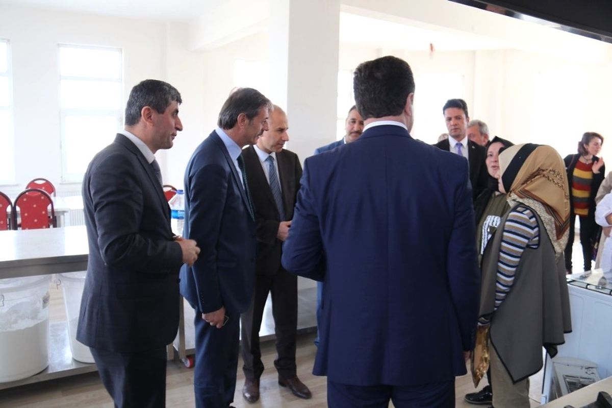 Başkan Alemdar\'dan Kursiyerlere Ziyaret