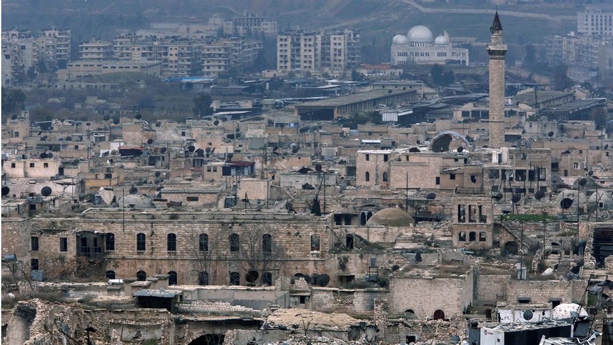 Bm: Halep\'te Hükümet Güçleri ve Muhalifler Savaş Suçu İşledi
