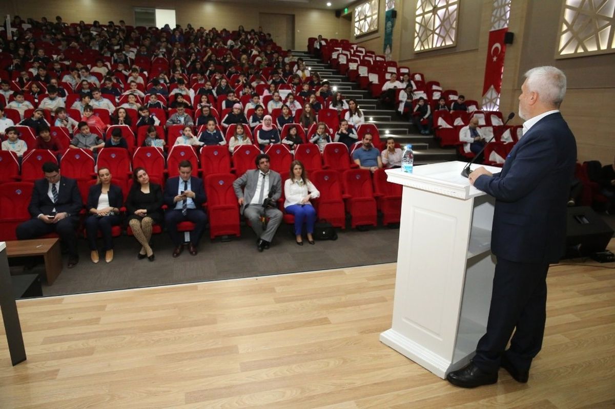 Bozbey\'den Öğrencilere Tavsiyeler